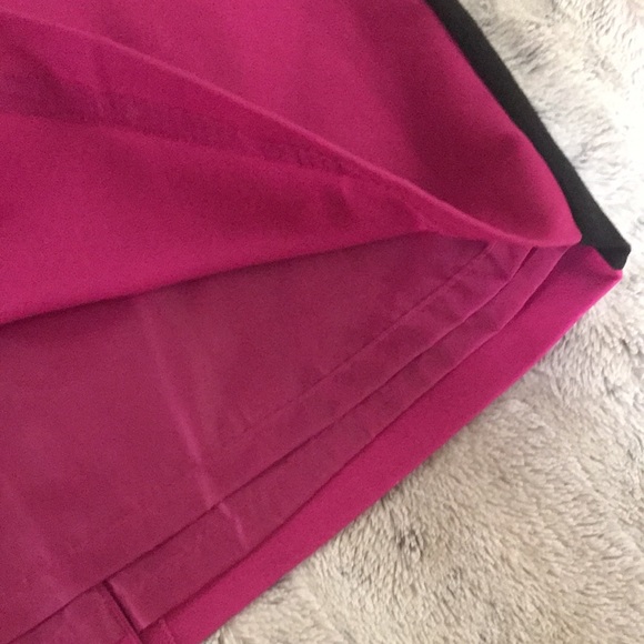 Black & fuchsia color block pencil skirt 14 back zip & slit slimming effect NEW - Picture 6 of 10